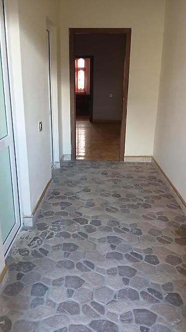 yeni ramanada evler: KİRAYƏ verilir mehseti qesebesi 11 kuce mektebe yaxin 250m 3 — 3