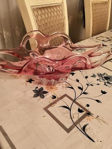 Meduza meyve qabi.aqirdi. boyukdu.Hezi Aslanovda