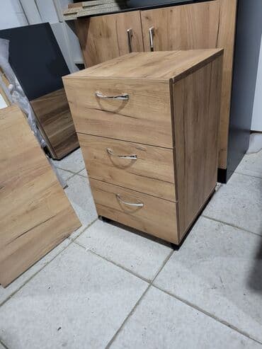 bərbər şkafı: Tumbuckalar,ofis,iş yerleri,tedirs merkezleri,ve s ucunun YENIDIR.✅️ — 2