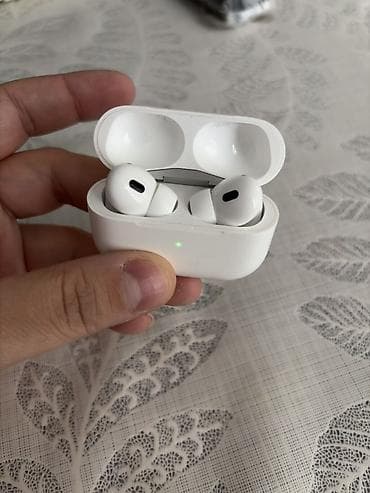 kalonka bulutuz: Apple AirPods Pro 2 (MagSafe şarj qutusu ilə) Xüsusiyyətlər: - Aktiv — 5