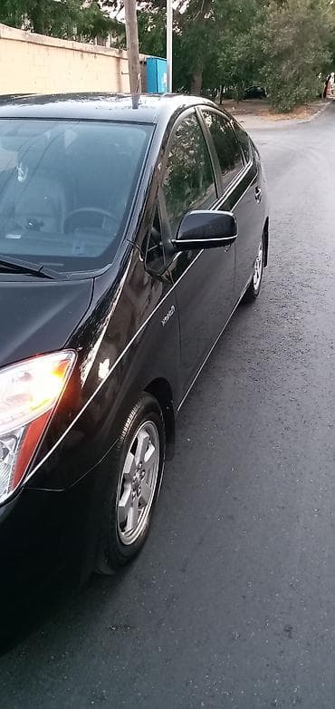 avto 444: Toyota Prius: 1.5 l | 2008 il Hetçbek — 7