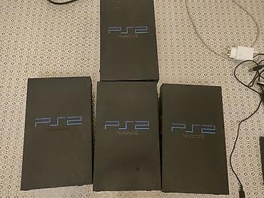 PlayStation 2 (PS2) konsolları – klassik “fat” korpuslu model