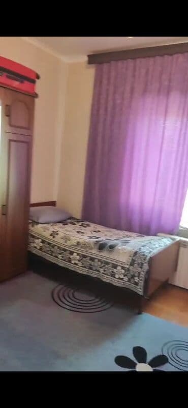 dernegulde kiraye ev: 4 otaqlı, 220 kv. m, Orta təmir — 4