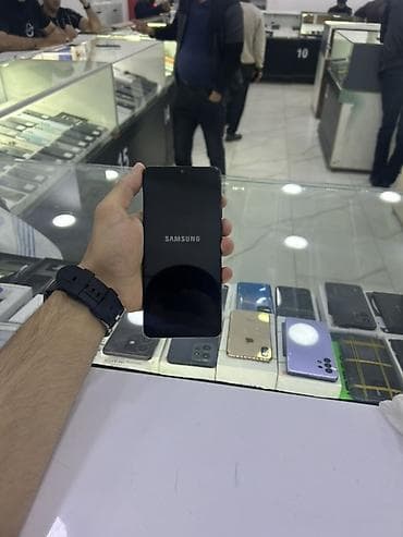 sabirabad telfon: Samsung Galaxy A31, 64 GB, rəng - Qara, İki sim kartlı — 4