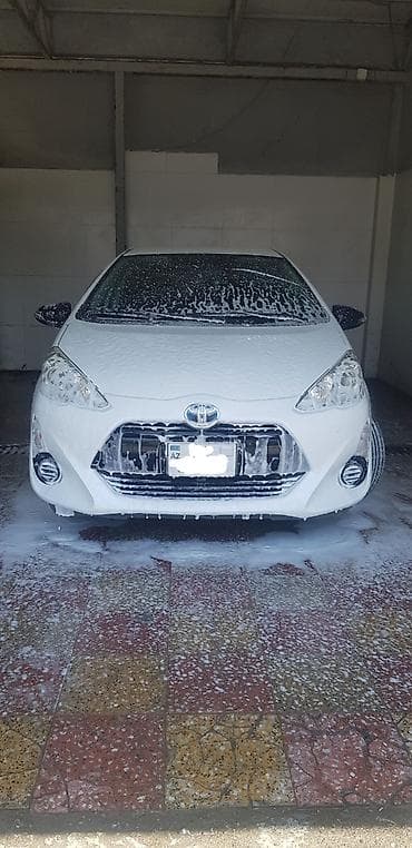 Nəqliyyat: Toyota Aqua: 1.5 l | 2018 il Hetçbek — 4
