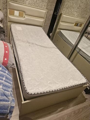 tek kravat sekilleri: Təknəfərlik çarpayı, Matras ilə — 1