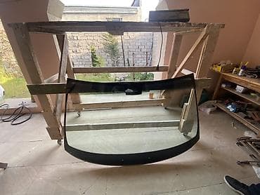 mersedes patpres: Ön patpres, lobovoy, Mercedes-Benz W211 — 1