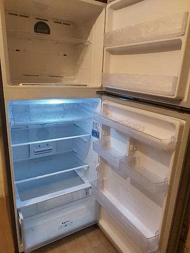 soyudular: 2 qapılı Samsung Soyuducu Satılır, rəng - Gümüşü — 4