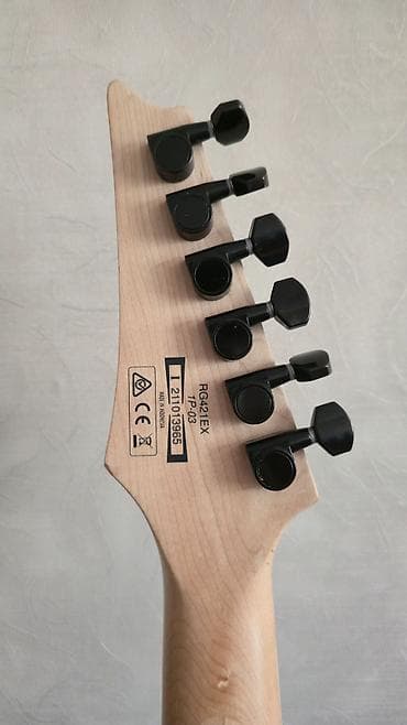 Elektro gitaralar: Elektron gitara, Ibanez, 6 sim, İşlənmiş, Pulsuz çatdırılma — 6