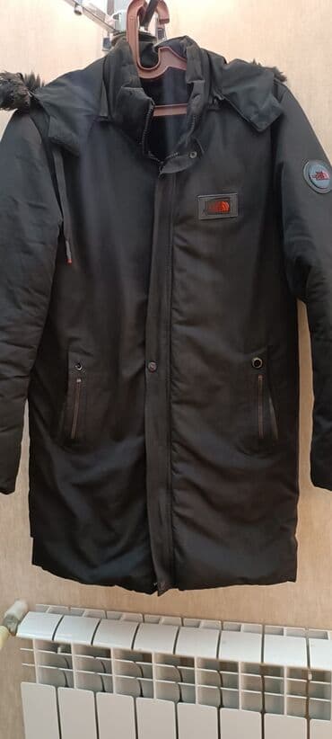 qış geyimi: 14-15-16 yaş oğlan üçün balonka içi tüklü. Kapişonu zamokludur — 2