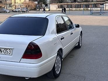 mercedes c180: Salam Hec bir problemi yoxdu bez detal mawindi Vuruq udardan sohbet — 4