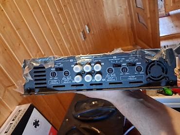 kalonka usliter: Avtomobil üçün tam audio dəsti Tərkib: - Pioneer DEH-5350UB — 6