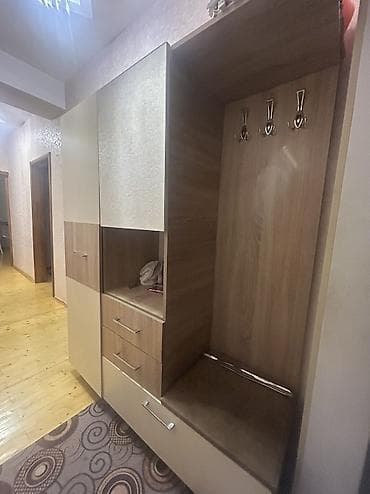 kunc divanlar ikinci el: İşlənmiş, 2 qapılı, Bej, Açılan, Düz dolab — 7