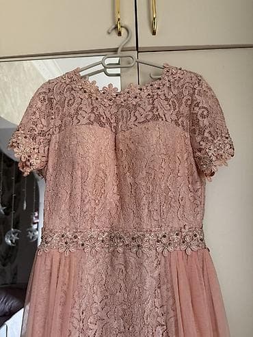 Tüp-şaftalı (pudra) rəngdə zərif axşam/ziyafət donu Razmer -40-42 - — 3