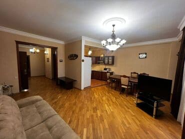 sumqayit bina evi: TAM EWYALI. Bina merkezi istilik sistemidir. Binada park, lift, Araz — 1