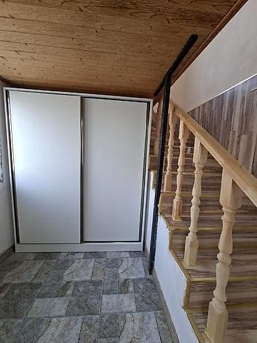 2 qapılı, Ağ, Kupe, Düz dolab