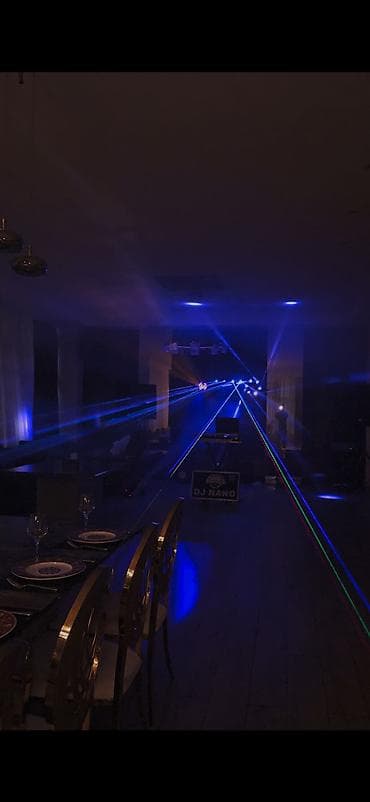 Digər işıqlandırma: 4-lazerli işıq effekti cihazı - Tip: Səhnə/klub üçün lazer işıq — 4