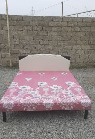 Çarpayı təzə Hazırı var Çatdırılma var 1 nəfərlik 50 manat 2 — 2