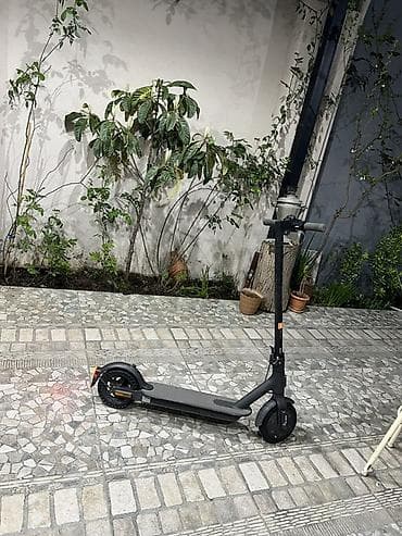 samaka: İşlənmiş Elektrik samokat 8", 351 - 500 Vt, 16 - 25 km/s, Ünvandan götürmə — 6