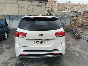 niva sekilleri: Kia Carnival minivan Lizing Mümkündür ilkin 12500 azn - Korpus: ağ — 4