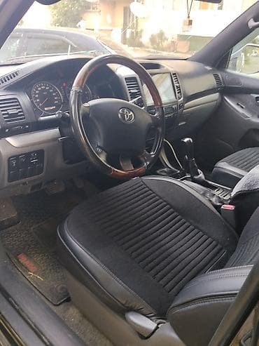 Salon: Toyota Land Cruiser Prado salonu - Geniş və rahat salon,7yerlik - — 4