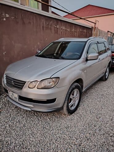 Su nəqliyyatı: Mitsubishi Airtek: 2 l | 2003 il 35000 km Universal — 2