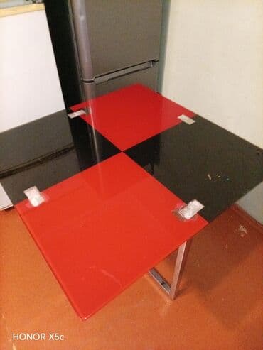 Opel: Mətbəx masası, Açılmayan, Şüşə, Kvadrat masa — 2