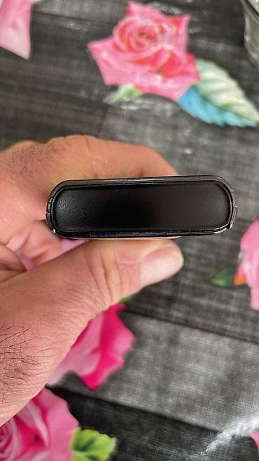 samsung yeni: Samsung D780, rəng - Qara, Düyməli — 6