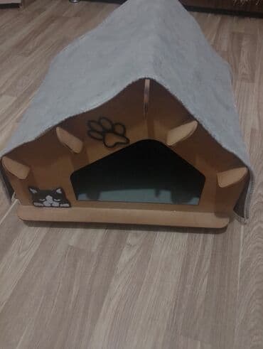 Ev heyvanları üçün taxta ev - Material: möhkəm taxta karkas, üst