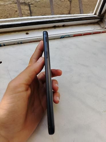 ayfon 16 e: Samsung Galaxy J5 Prime, 16 GB, rəng - Qara, Düyməli — 3