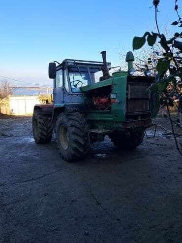 инвертор с 12 на 220 вольт: Yaşıl rəngdə olan bu traktor təsərrüfat işləri üçün yararlıdır. Kənd — 6