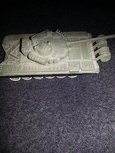 qədimi oyuncaqlar: Oyuncaq TANK. Б/у Yeni neyil . Ama çox səliqəli istifadə edilib Yeni — 1