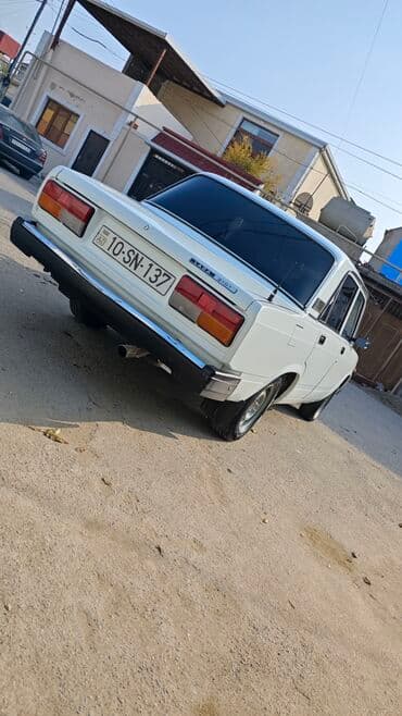 on suse: VAZ (LADA) 2107: 1.6 l | 2006 il 19068 km Sedan — 3