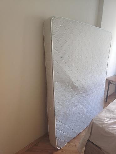 ortopedik matras: Ortopedik tipli, ikiüzlü döşək - Ölçü: təxminən 180×200 sm (queen — 2