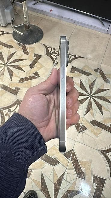 iphone 10 qiyməti: IPhone 15 Pro Max, 256 GB, Natural Titanium, Barmaq izi, Face ID — 4