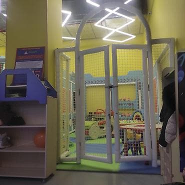 gece smeni isler: Usag Eylence merkezine parka isci xanim Teleb olunur unvan xirdalan — 2