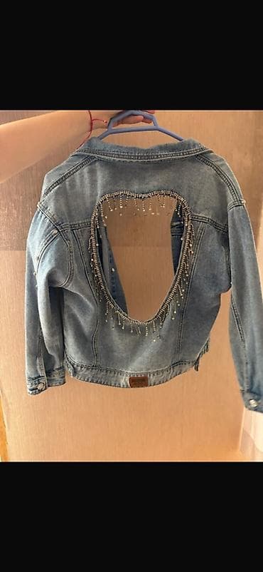 Qadın geyim dəsti - Cins pencək: Açıq mavi denim, arxa hissədə iri — 2