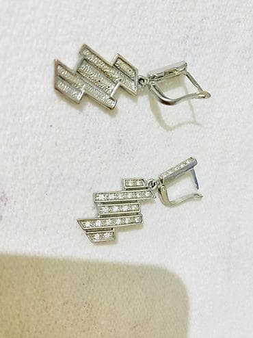 Bijuteriya: Yaşıl daşlı və medal asqılı sırğalar seti - Model 1: Yaşıl halqa — 4