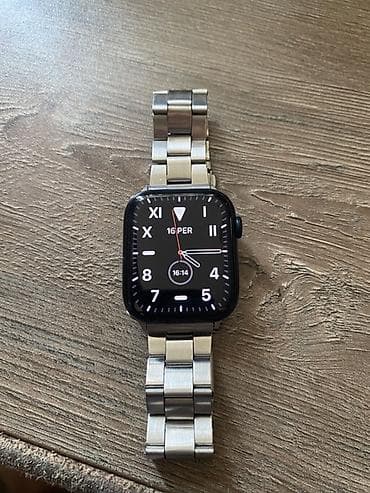 Личные вещи: Apple Watch Series 9 (45 mm), qara rəng korpus, paslanmayan polad — 2