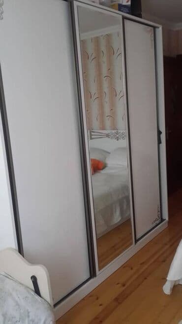 bine atciliqda kiraye ev: Əhmədlidə Nargilə yaxınlığı, ATS-in yanında 9 mərtəbəli binanın 2-ci — 3