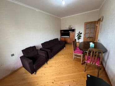 9 ci mikrorayon satilan evler: Bakı, 3 otaqlı, Köhnə tikili, m. Həzi Aslanov, 90 kv. m — 1