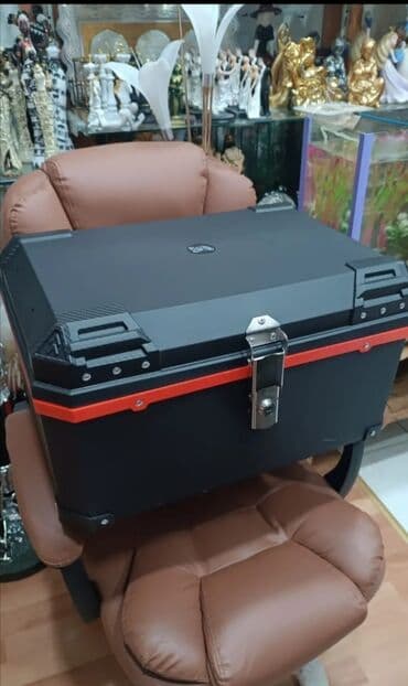 dəmirin qiyməti 2021: Moto Dəbilqələr Ag qarşı enli şüşəli 29azn Qırmızı Göy Qara Boz rəngli — 5