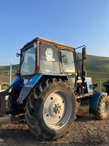 kasimsot traktor: Belarus 892 traktor - Marka/model: Belarus 892 - Yanacaq: dizel - Tam — 4