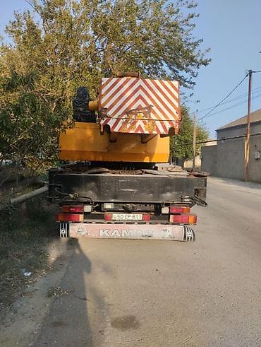 zil kran satilir: Avtokran – ZIL şassisi üzərində hidravlik oxlu qaldırıcı - Şassi: ZIL — 4