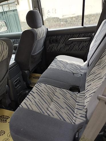 Toyota Land Cruiser Prado J90, gümüşü rəng. - Kuzov: 5 qapı, tam — 6