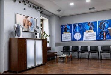 аренда торгового места в магазине: Gənclik metrosuna yaxın yol kənarı ümumi sahəsi 100 kv,m olan — 6