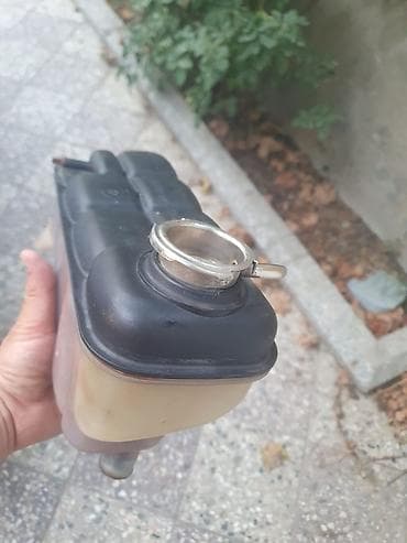 Velosiped aksesuarları: Çeşqa W202. 220cdi antifriz bacoku zavod — 2