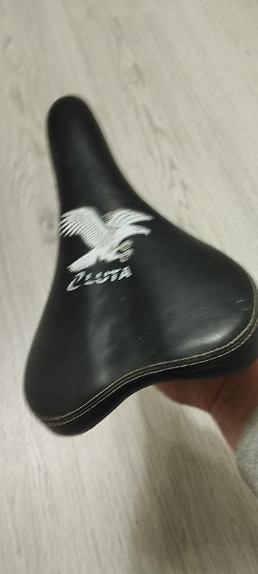 Musiqi alətləri: Zluta velosiped oturacağı dəyərindən çox aşağı qoymuşam işləndiyi — 2