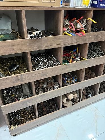 Santexnika və su təchizatı üçün geniş çeşidli boru və fitinqlər