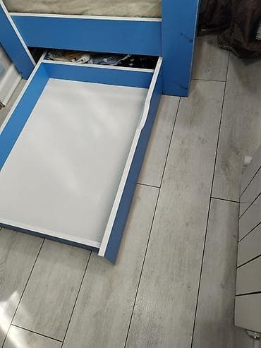 bedroom: Oğlan və qız üçün, İşlənmiş, Çarpayı, Bazasız, Matras ilə, Siyirməli — 6